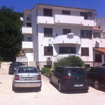 Apartment Carly Baska (Krk)